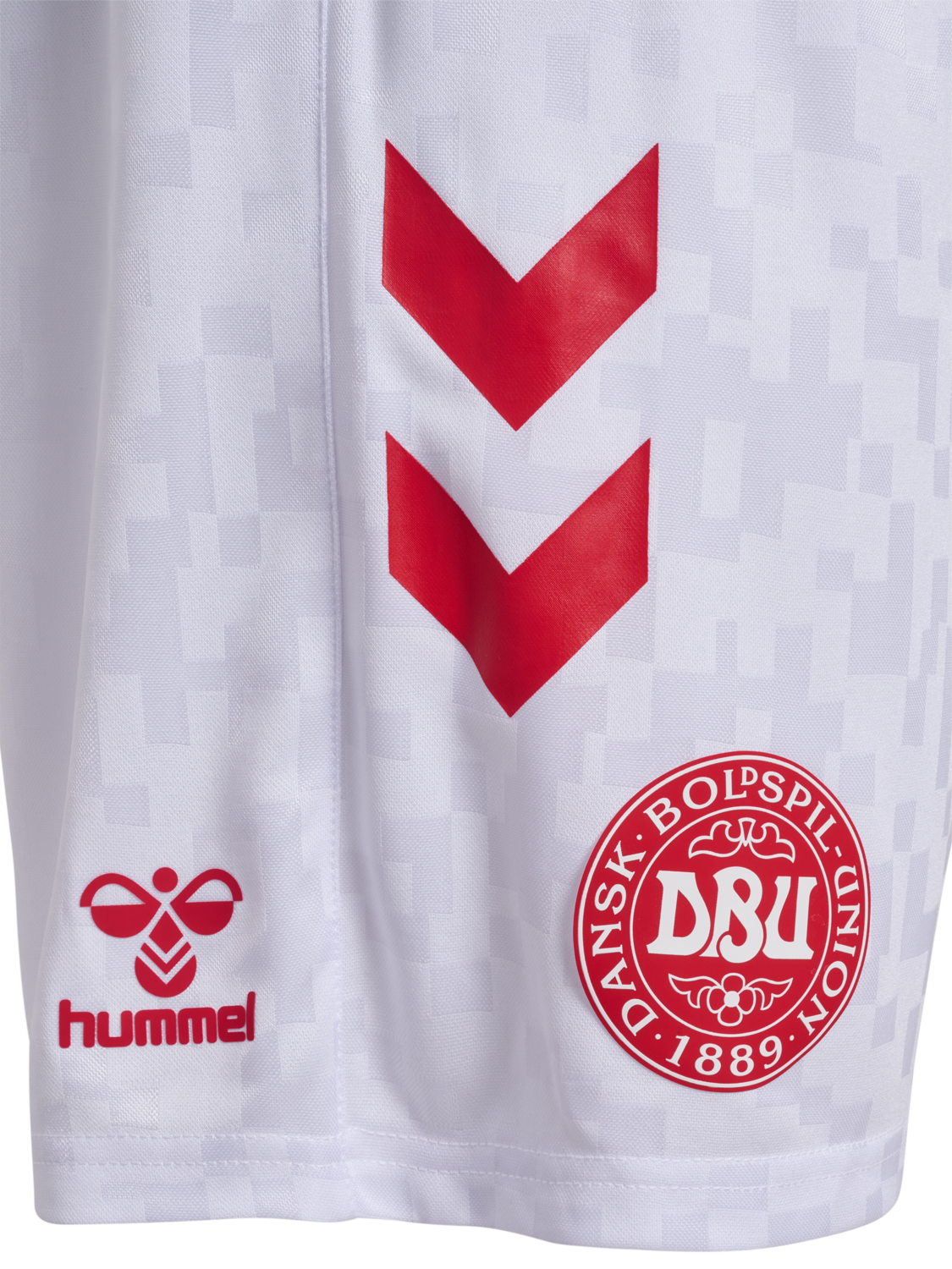 DBU 24 HOME SHORTS, WHITE/TANGO RED, packshot